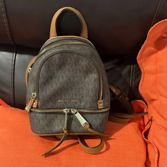 Michael Kors Brown Mini Bag - Picture 5 of 10